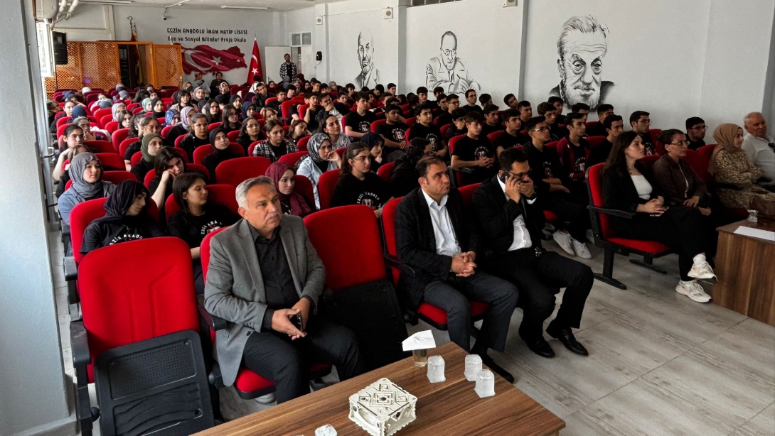 Doç. Dr. Mesut Şimşek'in katılımıyla 
